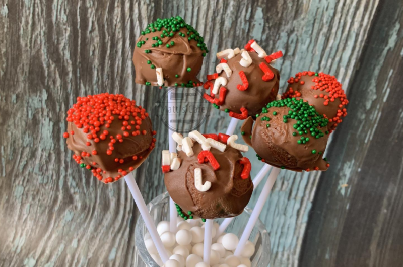 Christmas Cake Pops Recipe
